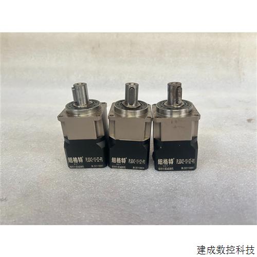 议价100W伺服电机精密行星减速机品牌:纽格特型号:PLG042