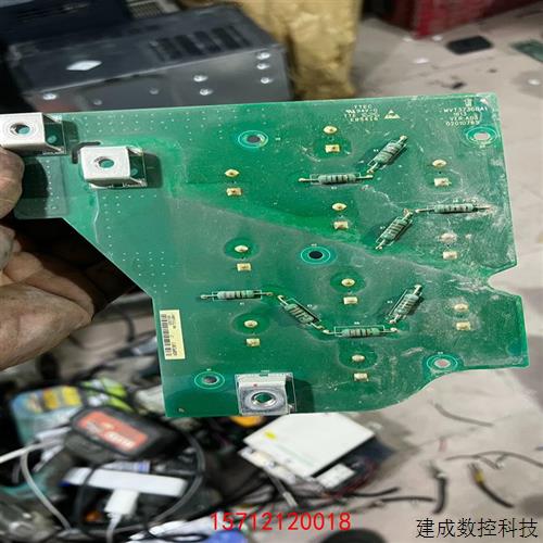 议价汇川变频器电容板MVT373GBA1拆机成色漂亮包