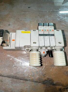 议价SMC  VQ1200N-51-Q电磁阀组连阀岛一起不拆散