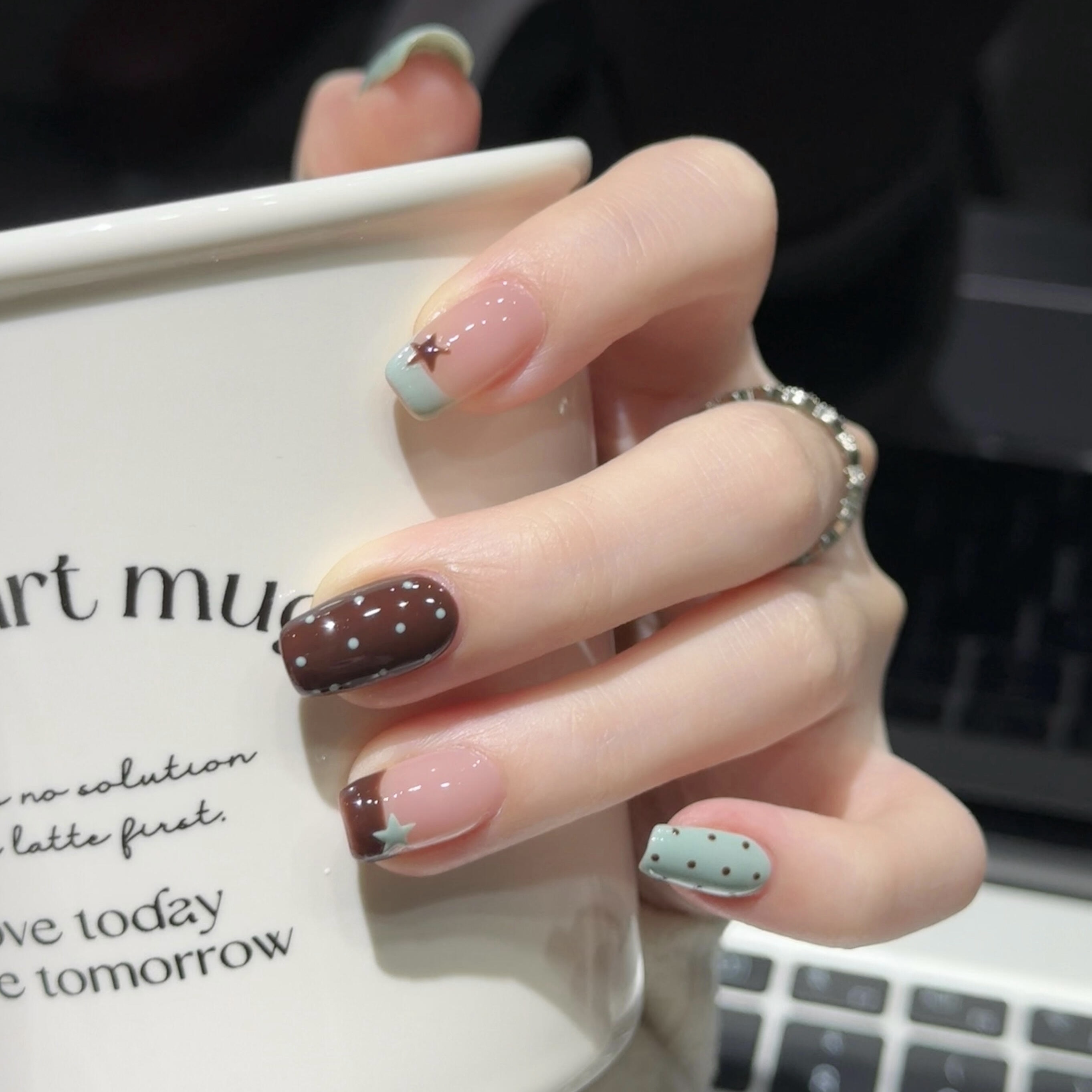 中央咖啡短款波点星星显白穿戴甲