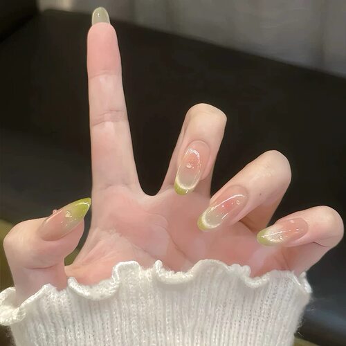 新款春夏芭乐猫眼显白美甲