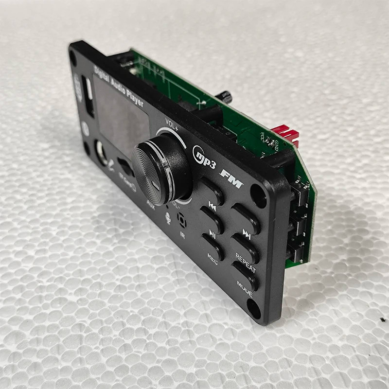 大显示屏12VDC蓝牙车载MP3解码板机主板接收器2.0双声道改装