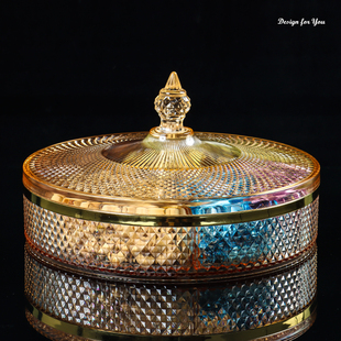 北欧轻奢金果盘家用客厅创意分格带盖糖果盒干果盘坚果零食收纳盒