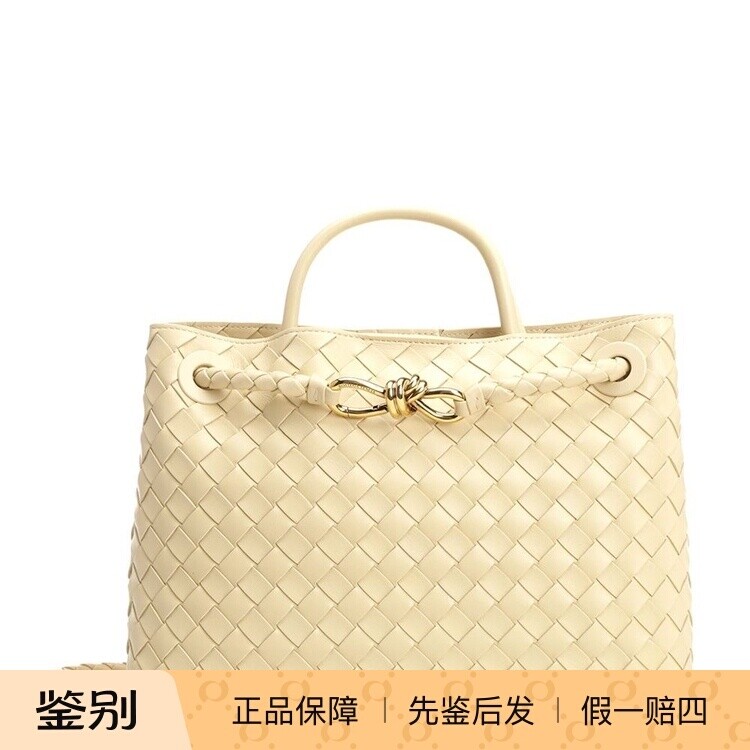BOTTEGA VENETA 女士andiamo白色中号手提包26早春新款意大利代购