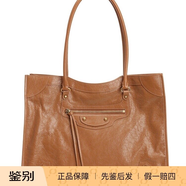 BALENCIAGA 巴黎世家女士le city驼色中号腋下包26早春意大利代购