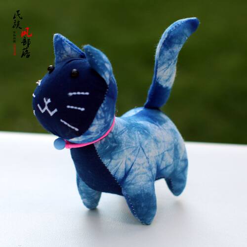 大提手工扎染小猫玩偶 蓝染布艺猫咪公仔创意手工摆件