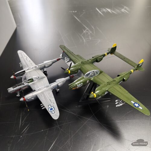 塑料成品1比48美国P-38战斗机满50包邮
