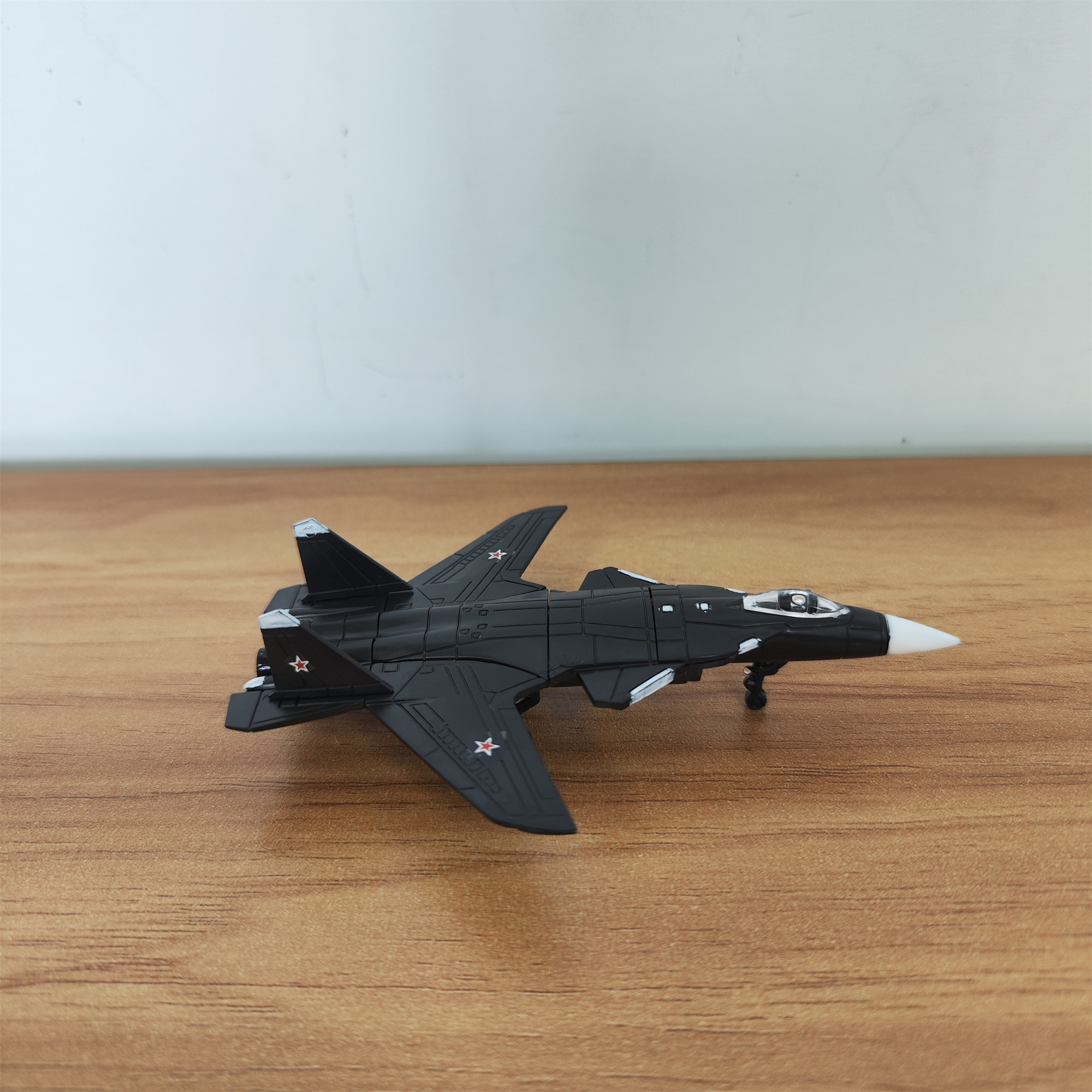 成品塑料无需拼装飞机模型