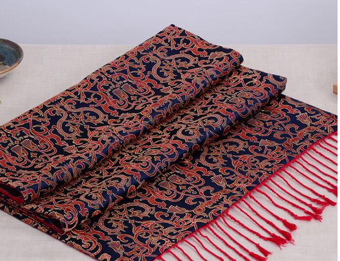 装饰专柜正品九五御帛云锦披肩中国红莲理枝蚕丝绒双面款女士披肩