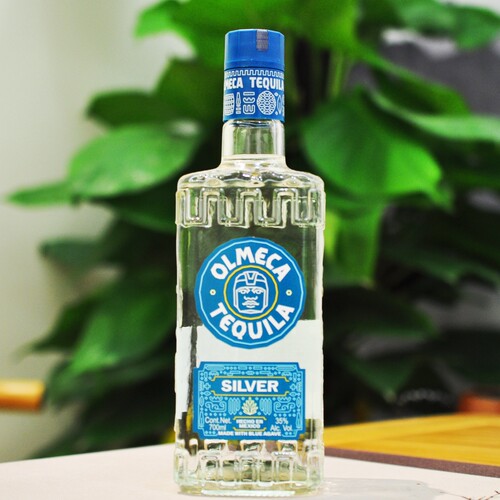 奥美加银标龙舌兰700ml