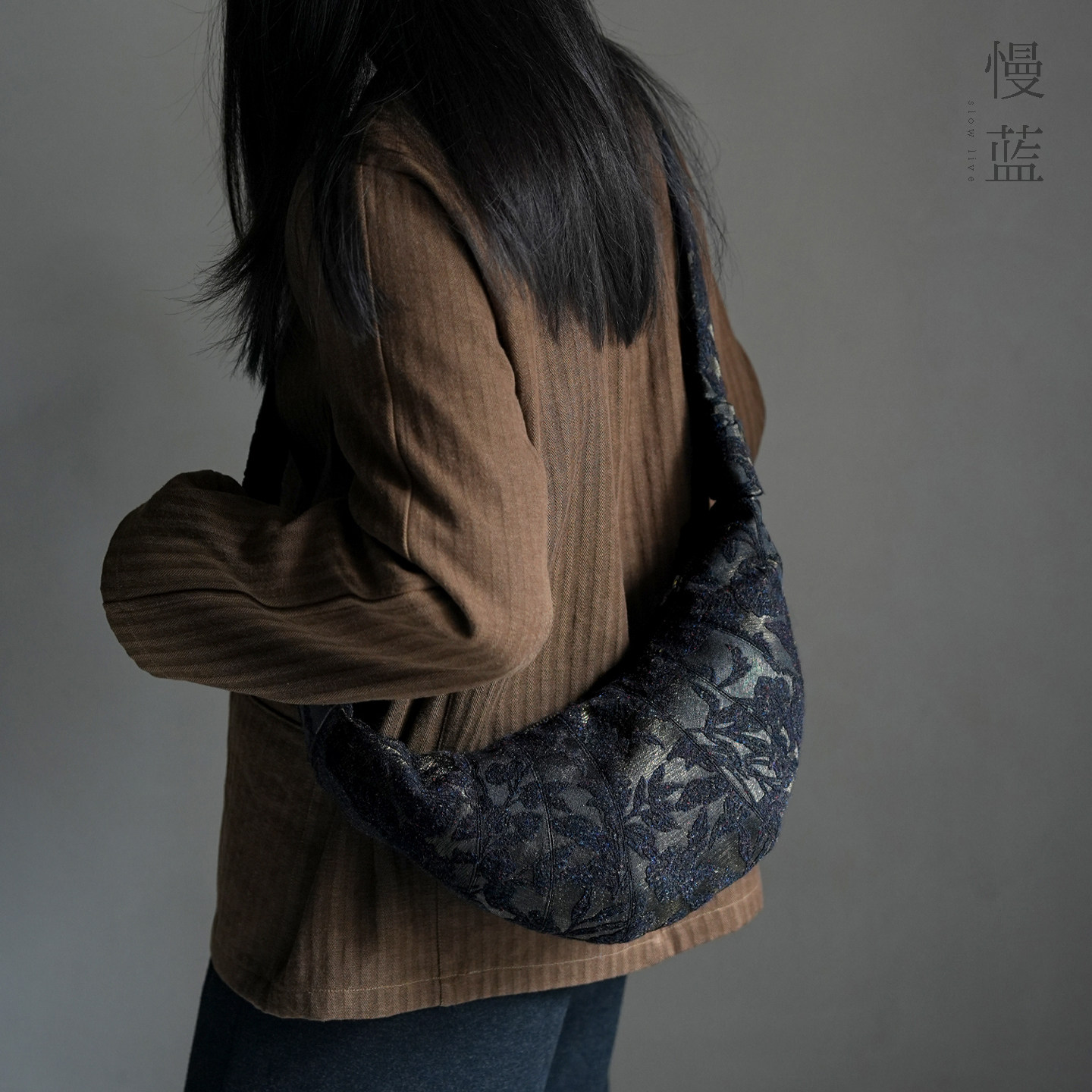 慢蓝| 香云纱牛角包新中式单肩斜挎包纯手工饺子包百搭休闲通勤包
