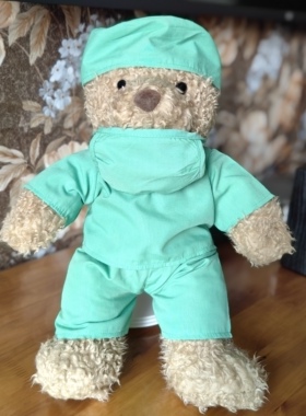 抱抱熊医生泰迪熊达菲熊Duffy Bear毛绒玩具公仔衣服手术服护士服