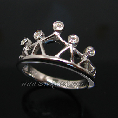 925纯银镀白金镶嵌戒指锆石