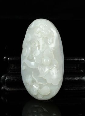 白玉白玉花开富贵把件