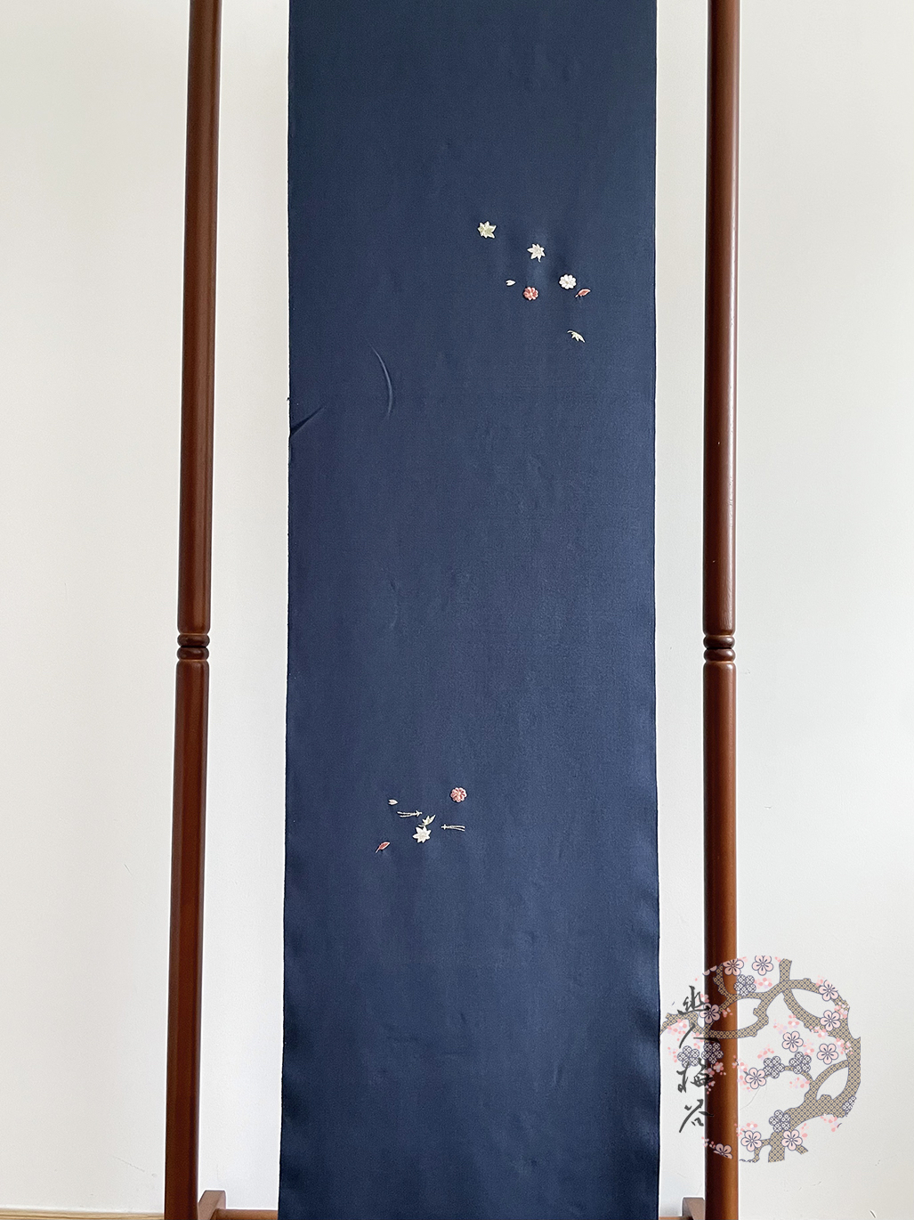 幽人梅谷|日本正绢反物刺绣小纹正娟布料真丝旗袍汉服定制面料