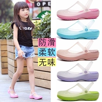 Детские тапочки в стиле Crocs, туфли «Мэри Джейн», босоножки, нескользящая летняя пляжная обувь, семейный стиль
