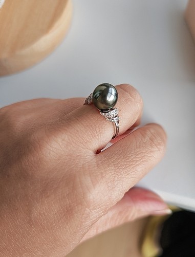 2938 天然海水大溪地珍珠戒指（点位9.4近无暇带证）