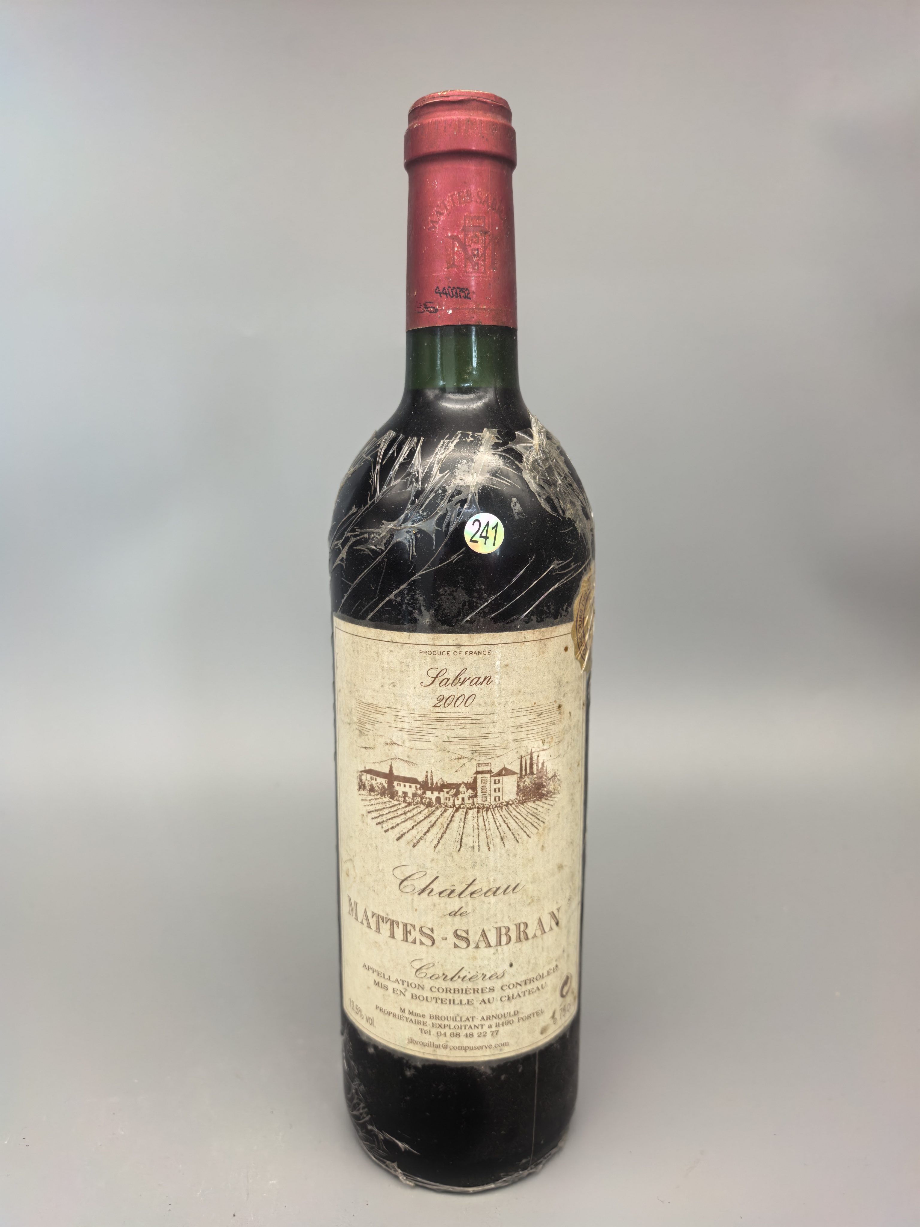 2000年Château de Mattes-Sabran（马特-萨布兰酒庄）