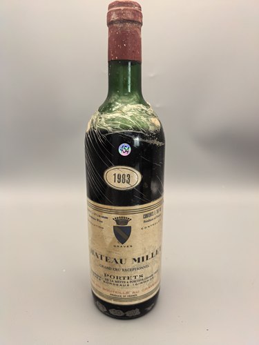 1983年格拉夫产区米勒城堡红葡萄酒（水位处）