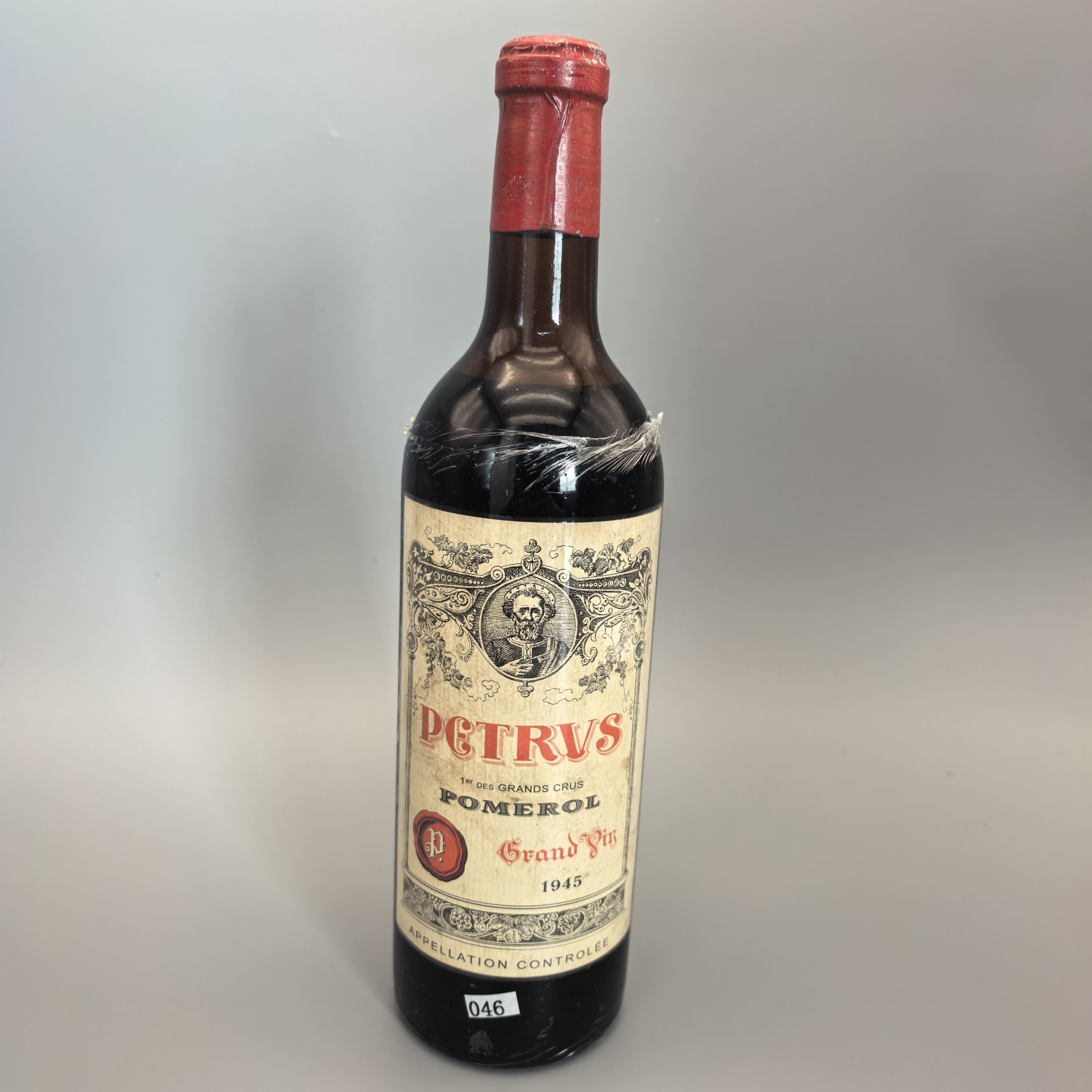 法国波美侯Petrus 帕图斯酒庄园1945年