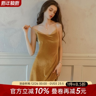 今夕何夕性感睡衣女秋冬季 家居服高级感丝绒加厚吊带睡裙 2025新款