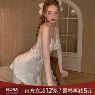 今夕何夕性感睡衣女夏2026新款纯欲风小胸高级感冰丝吊带睡裙套装