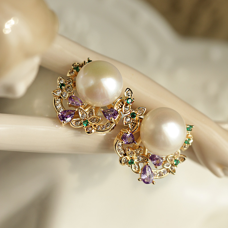 稀有大颗强光天然珍珠彩宝耳环