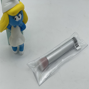 现货 beauty专用美妆工具丝柔亲肤粉底刷腮紅刷高光刷化妆刷 rms