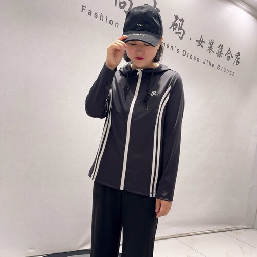 5363芮娜依莲秋款新品瑜伽面料显瘦百搭长袖连帽外套加大码女装