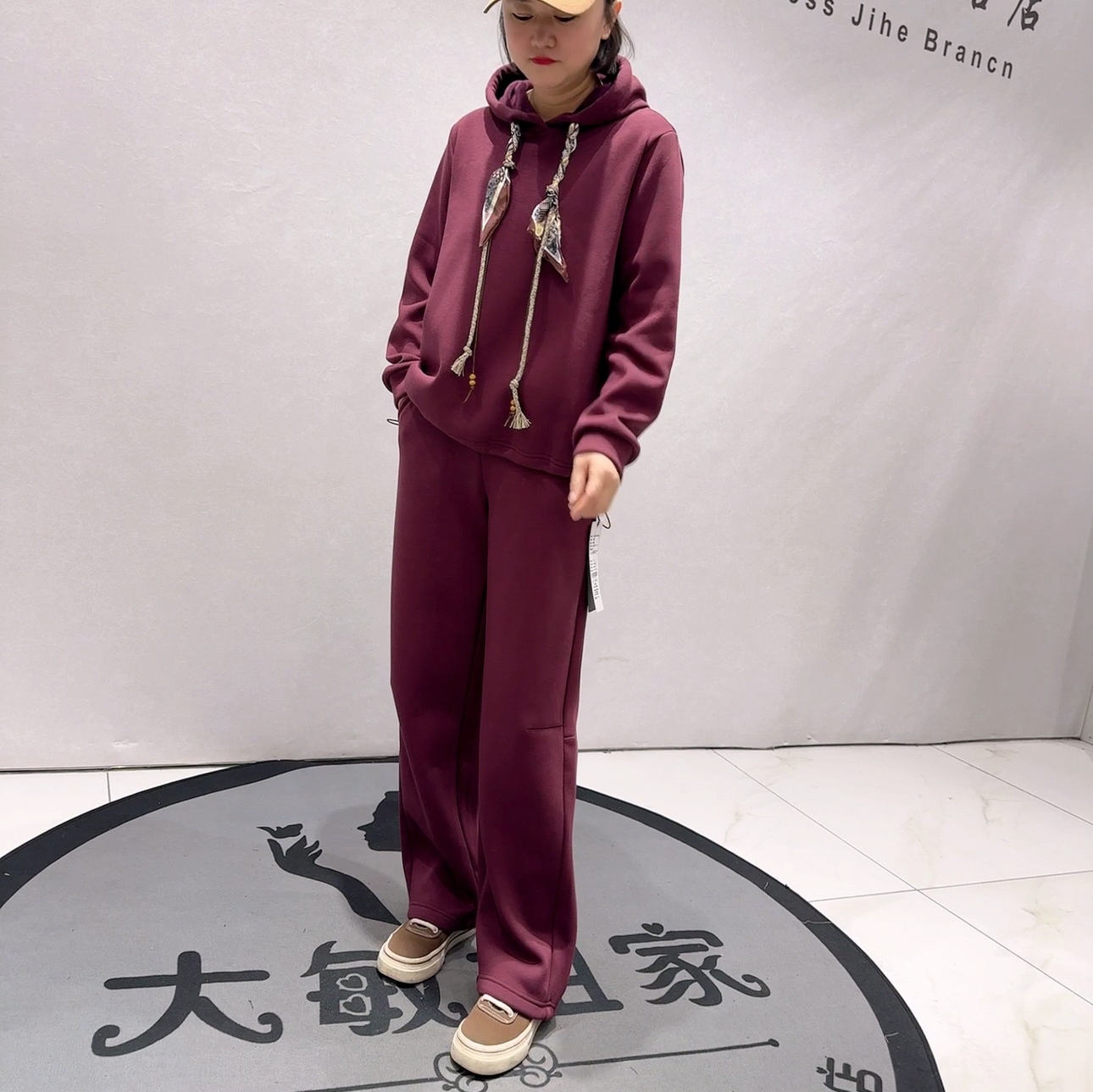 5096针丝缘子汇冬款新品松紧腰底部可抽绳宝宝绒加绒裤加大码女裤