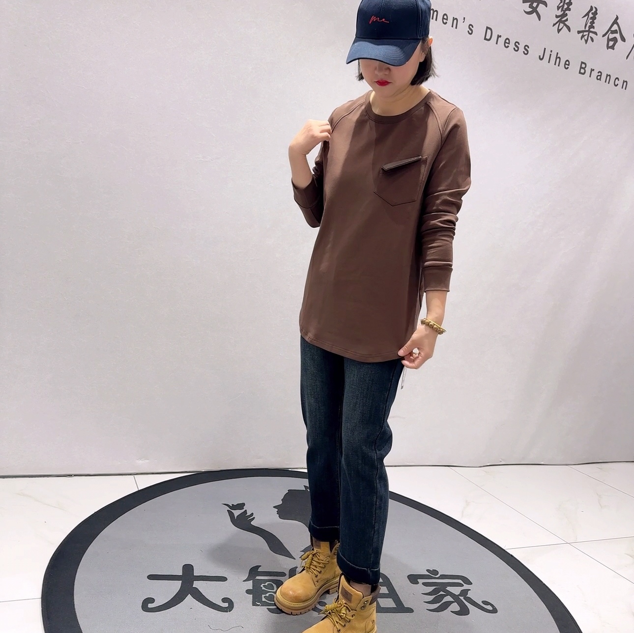 1589播本冬款新品一手长弧形净版简洁大方纯棉气质衫加大码女装