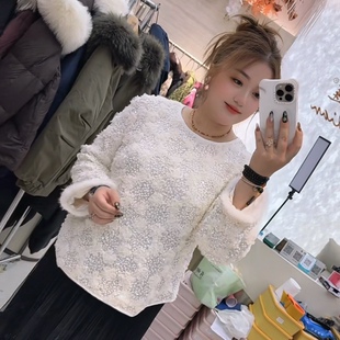 口时尚 毛绒袖 亮片设计感洋气衫 加大码 5556芮娜依莲春款 女装 新品