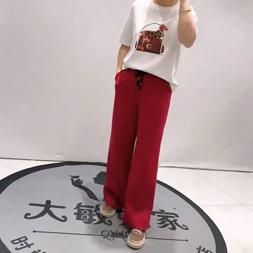 1561女权贵族年货春款新品直筒简约百搭休闲风加绒裤加大码女裤