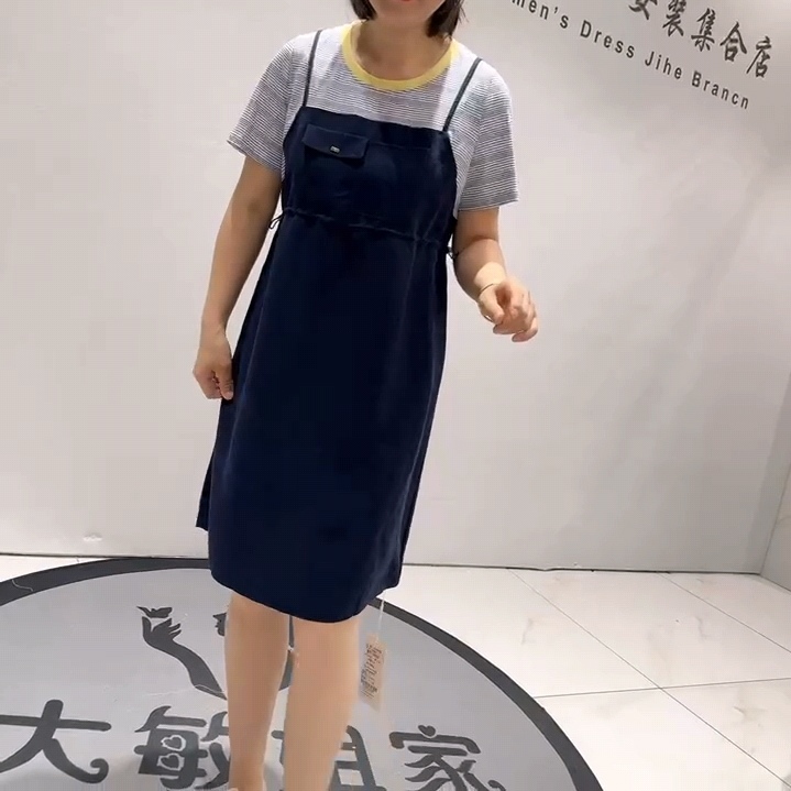 3521女权贵族夏款减龄拼接撞色两侧抽绳遮肉显瘦假两件连衣裙加大