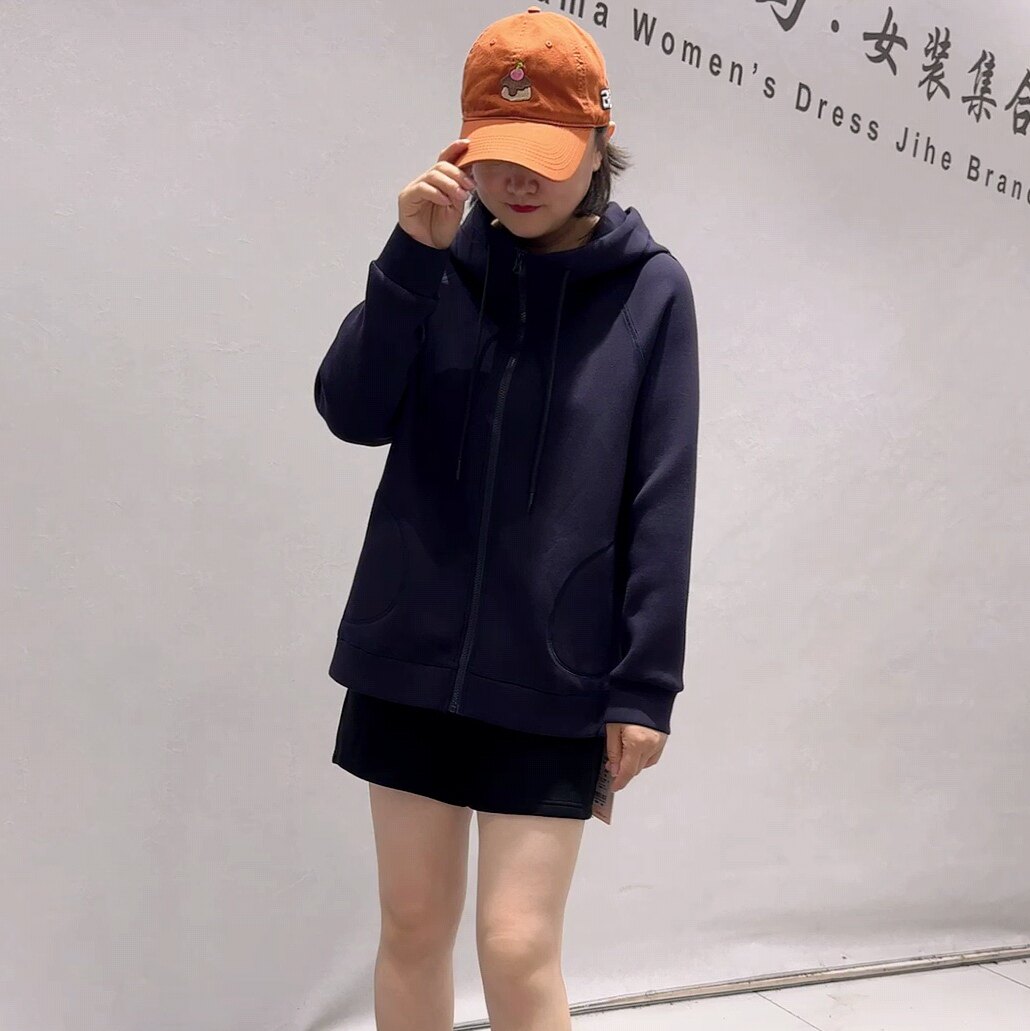 5443芮娜依莲秋款新品一手长侧边开衩简约休闲长袖外套加大码女装
