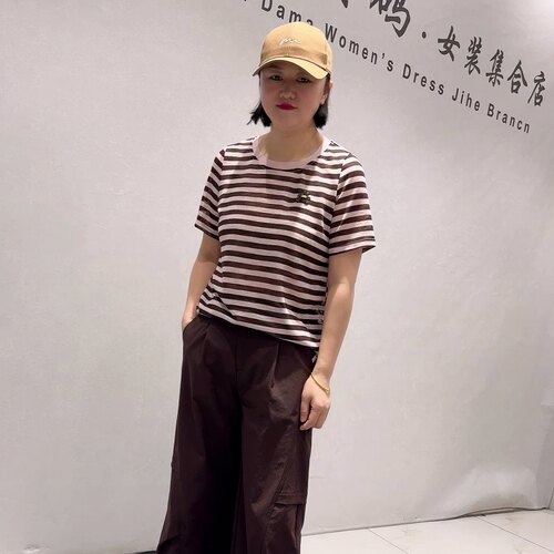3875女权贵族初夏新品重工装饰简约减龄条纹短袖上衣加大码女装