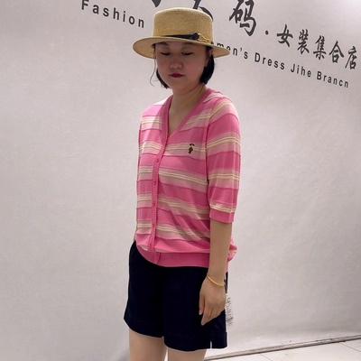 6360女权贵族初秋新品v领套头六分袖百搭条纹减龄衫加大码女装