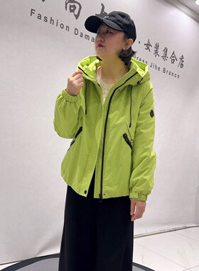 9832芮娜依莲初冬新品两侧带兜洋气减龄连帽二棉服外套加大码女装