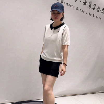 1807芮娜依莲初夏新品针织曲珠面料爱心纽扣短袖上衣加大码女装