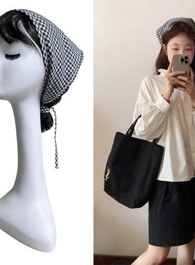 黑白格子三角巾女甜美