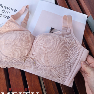 佛山柜货BC薄款 万能芒果乳胶杯 无痕无钢圈聚拢收副乳调整型文胸