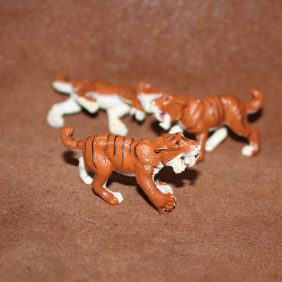 safari仿真动物剑齿虎模型玩具虎