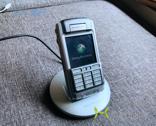 经典怀旧手机索尼爱立信P910