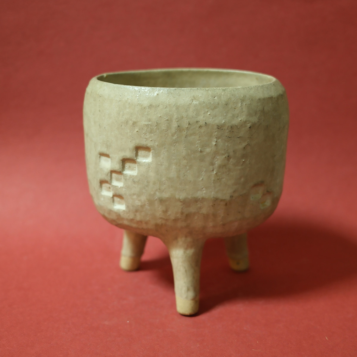 孤品中古日本制职人手造三足几何纹椭圆形陶制水仙盆 花器摆件