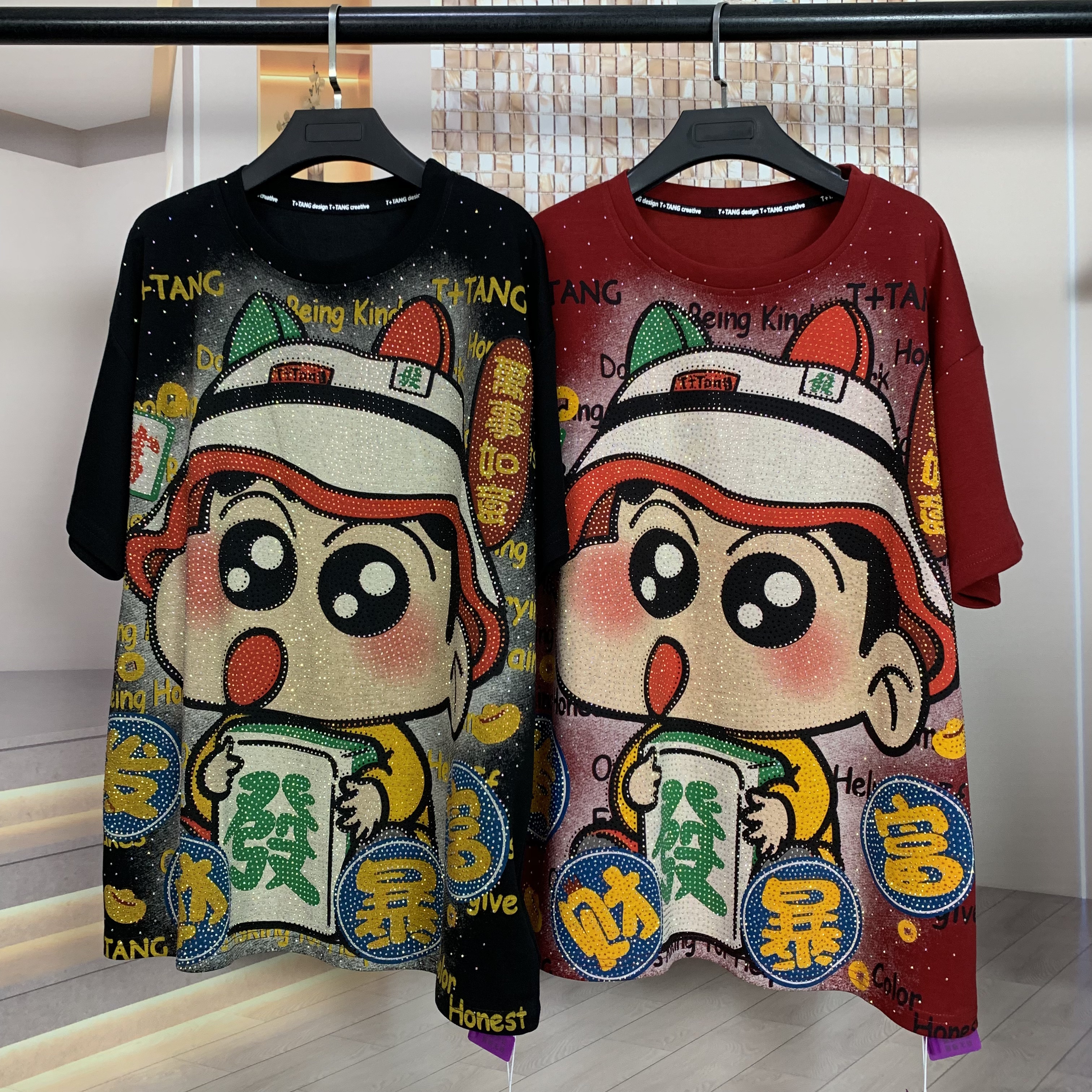 T+潮牌新时尚重工满钻发财蜡笔小新卡通减龄宽松短袖T恤上衣跨境