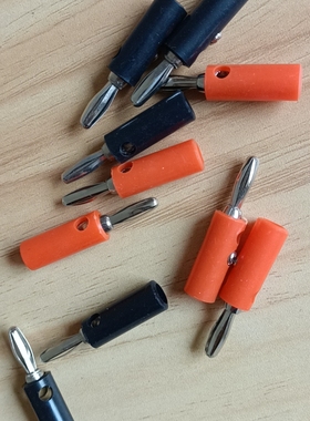 4mm橡胶插头 货号：345730