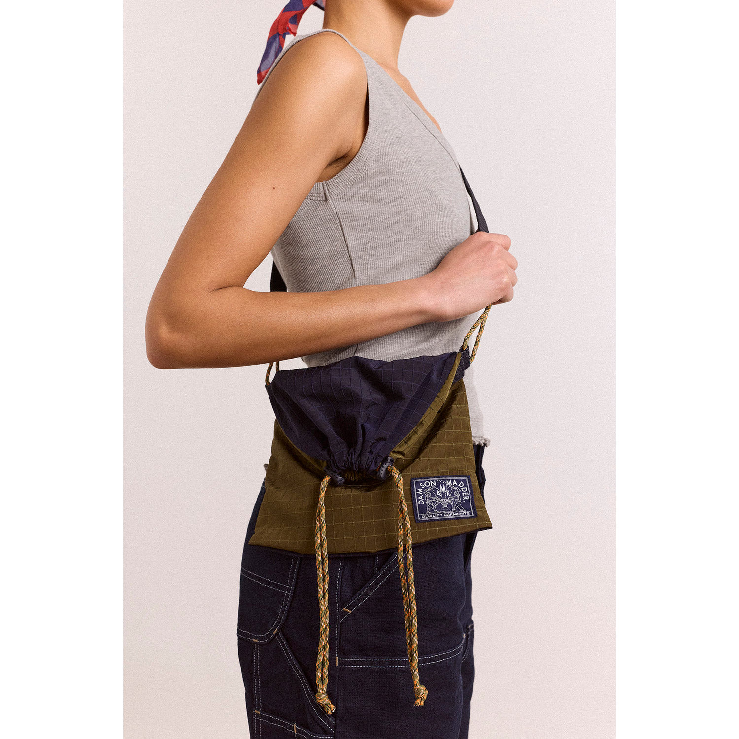 英国代购正品04.23 名品DM 女包新款 潮牌格子抽绳日常工作服包