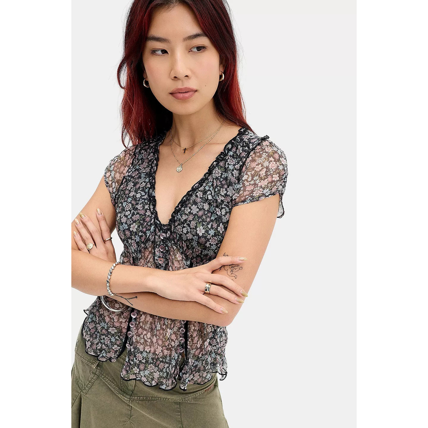 英国代购正品08.03 名品UO 女装新款 时尚碎花短袖设计小衫T恤