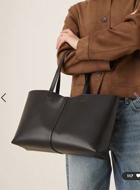 英国代购正品01.20 2026潮流导向 女包新款 深色设计百搭手提包