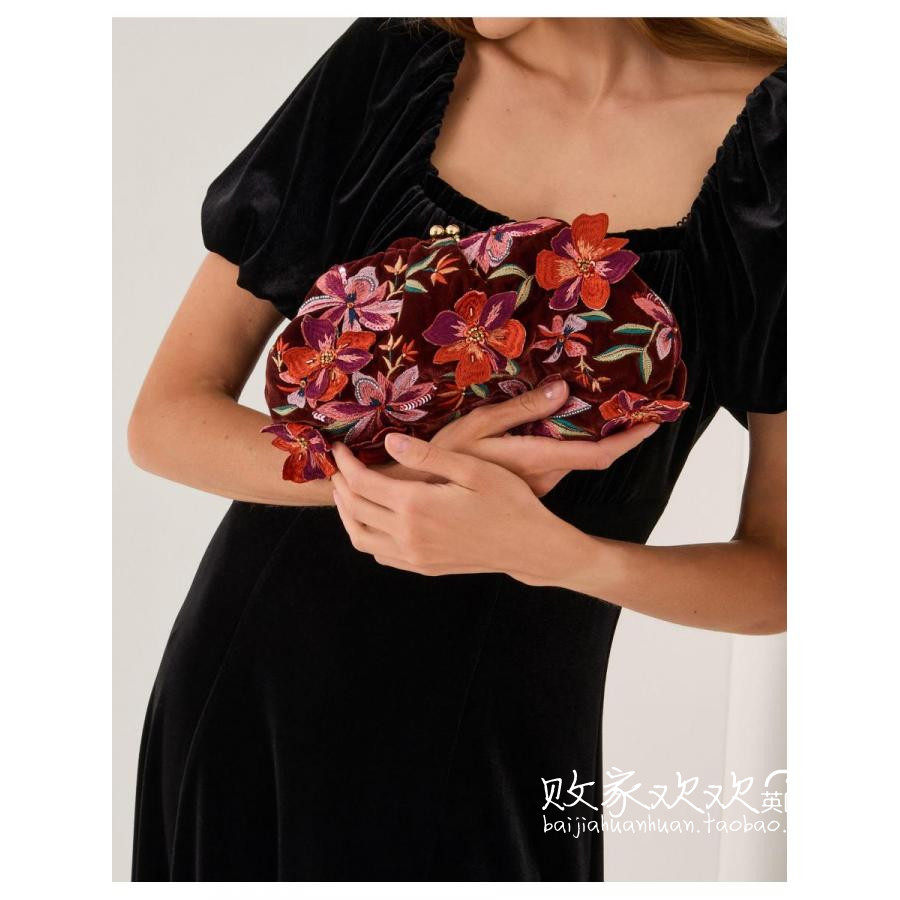 英国代购正品11.18 名品Monsoon 饰品新款 设计花朵百搭手拿包